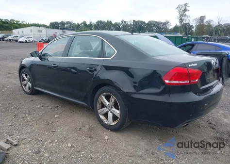 2012 Volkswagen Passat 2.5L Se из США, поврежденный, VIN 1VWBP7A3XCC017958
